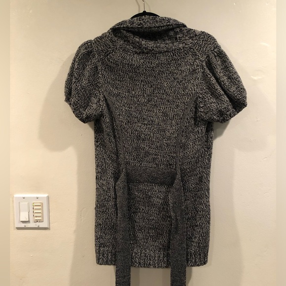 BCBGMAXAZRIA - Wrap Sweater / Cardigan Sweater with waist tie - Picture 2 of 4